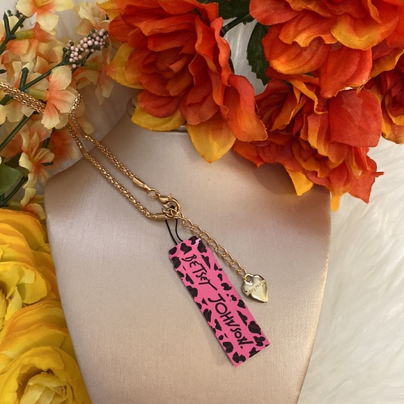 NEW! Red & Yellow Butterfly Crystal Pendant Necklace Betsey Johnson - Picture 4 of 4